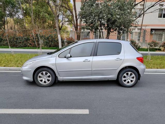 标致 标致307 2011 汽车图片 #8