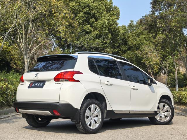 Peugeot 2008 2014 immagine di auto #8