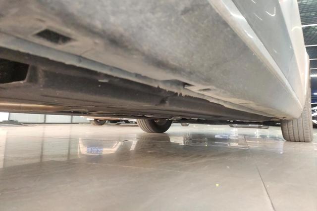 HongQi H5 2025 car image #8