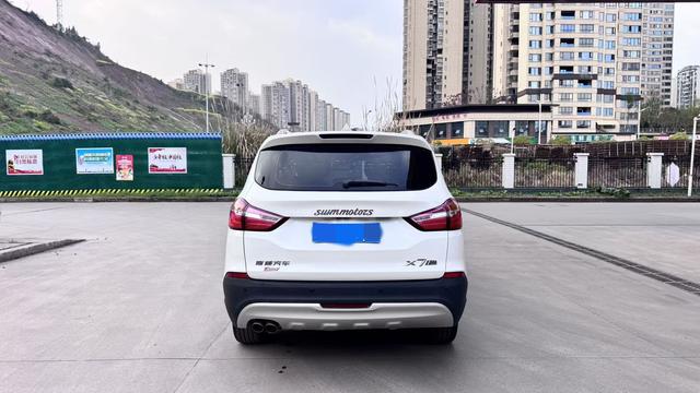 SWM斯威汽车 SWM斯威X7 2018 汽车图片 #8