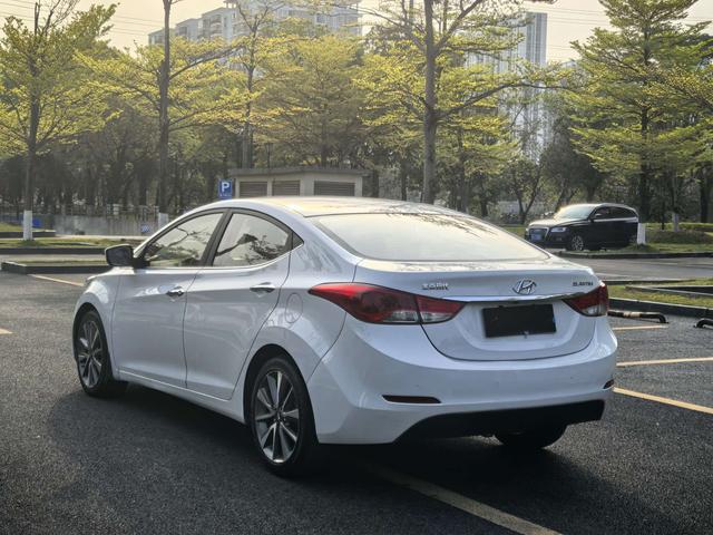 Hyundai Elantra MD 2015 immagine di auto #8