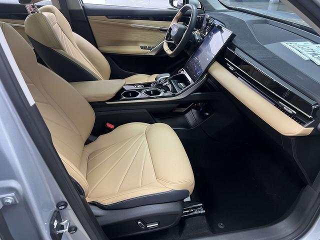 GEELY Boyue L 2023 #8 GEELY Boyue L 2023 car image #8