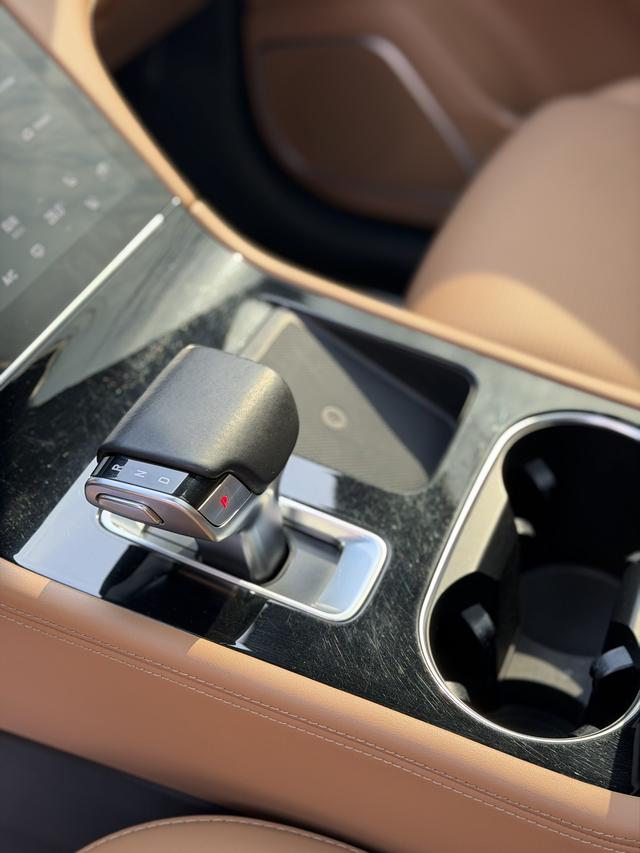 Li One 2022 изображение автомобиля #8