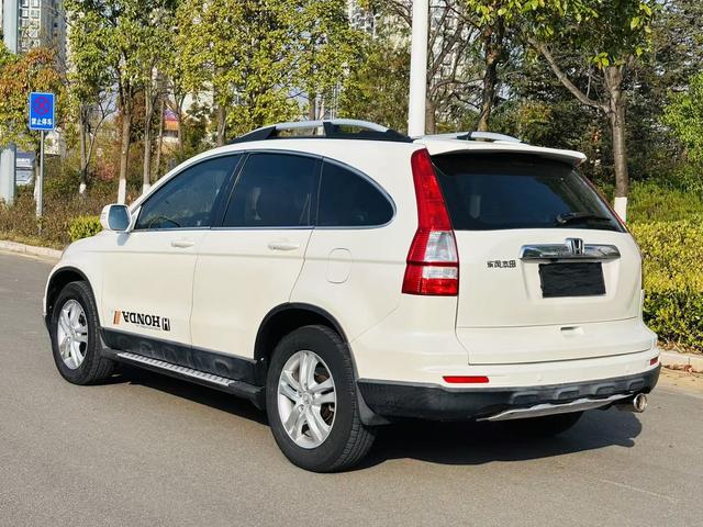 Honda CR-V 2010 #8 Honda CR-V 2010 car image #8
