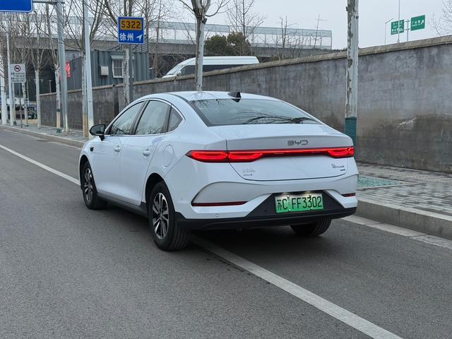BYD Qin Plus 2025 imagem de carro #8