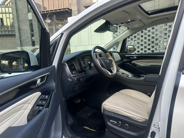 广汽传祺 传祺M8 2022 汽车图片 #8