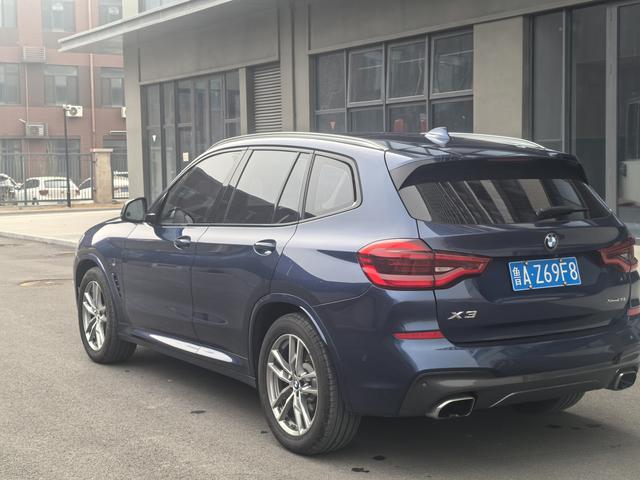 BMW X3 2018 imagem de carro #8