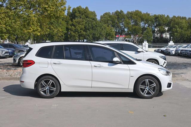 BMW 2 Series Gran Tourer 2016 car image #8