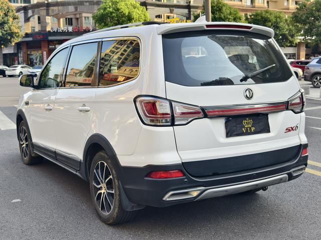 Forthing SX6 2016 car image #8