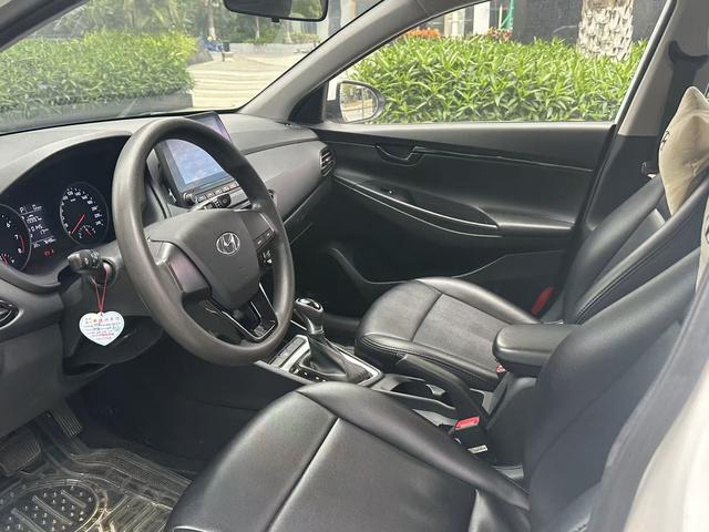 Hyundai Elantra HD 2019 car image #8