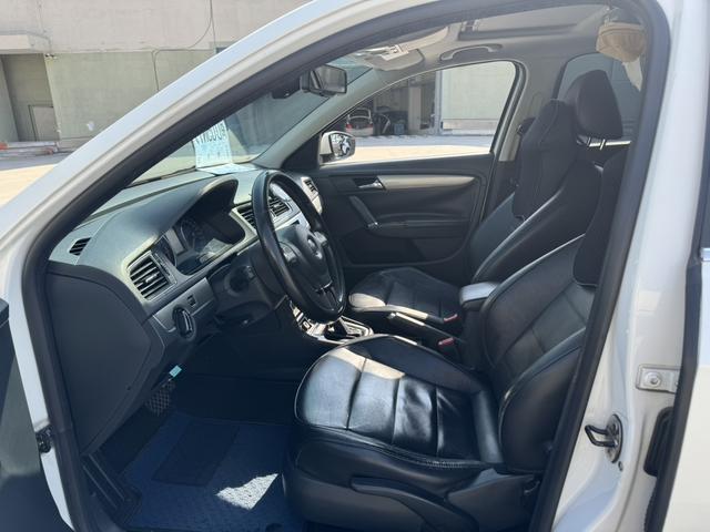 Volkswagen Lavida 2015 car image #8