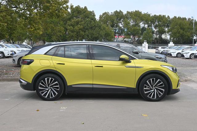 Volkswagen ID.4 X 2022 immagine di auto #8