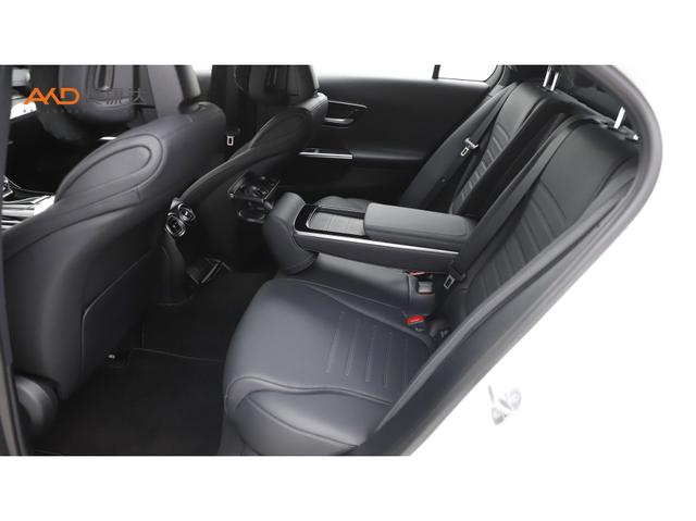 Mercedes-Benz C Class 2024 car image #8