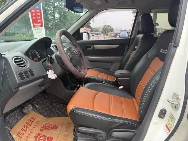 铃木 雨燕 2013 汽车图片 #8