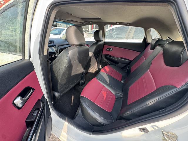 Kia K2 2016 image de voiture #8