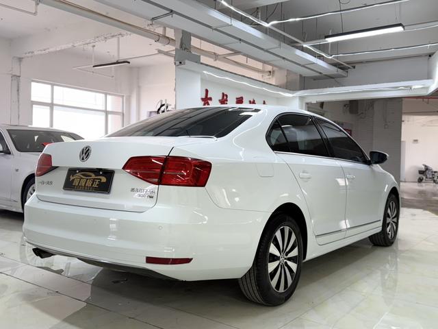 Volkswagen Sagitar 2015 car image #8