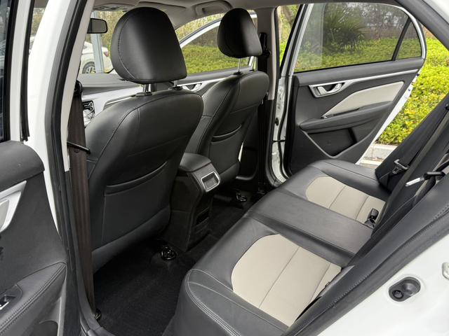 GEELY Vision 2020 imagen de coche #8