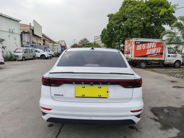 GEELY Emgrand 2022 car image #8