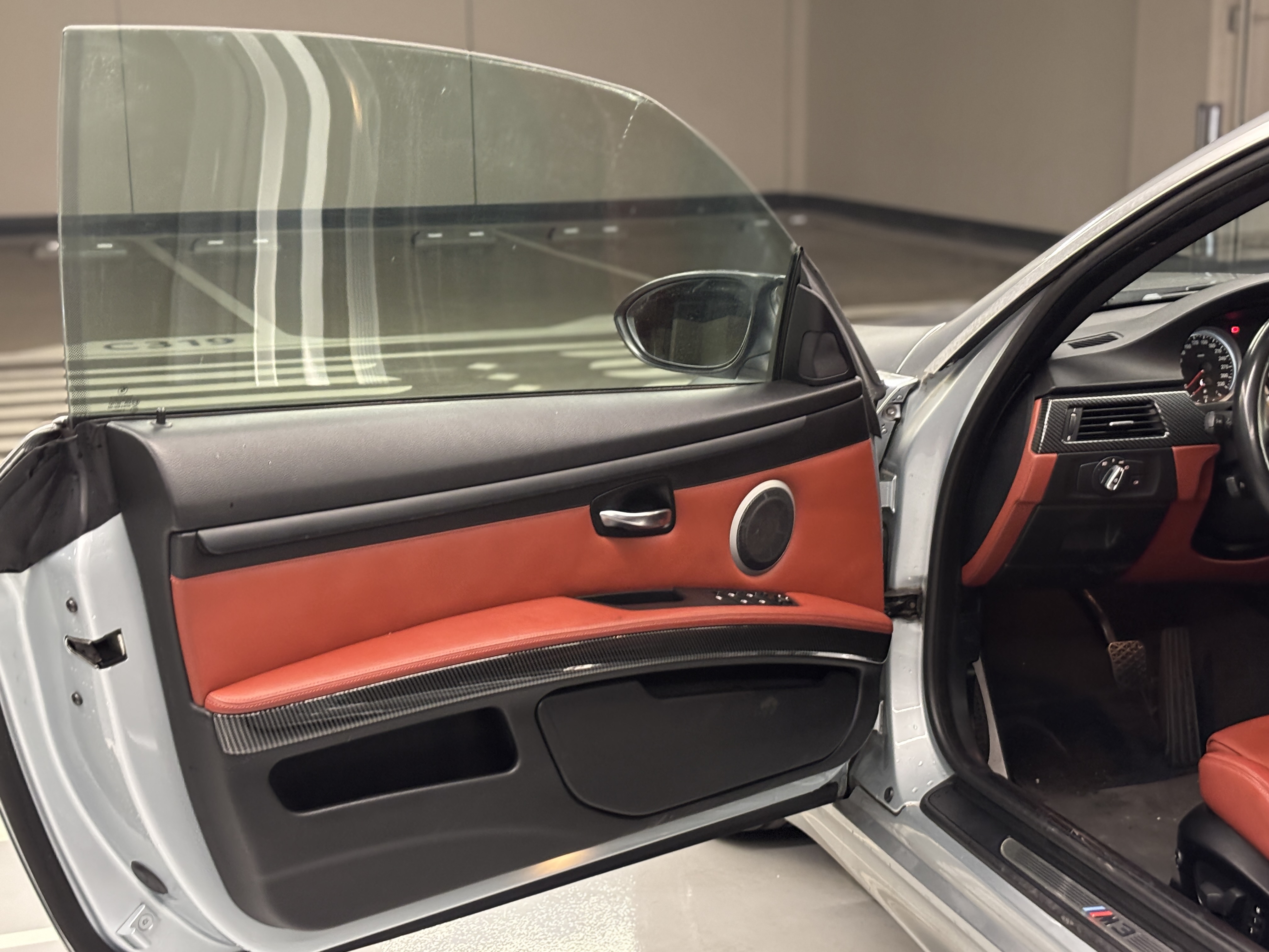 BMW M3 2011 immagine di auto #8