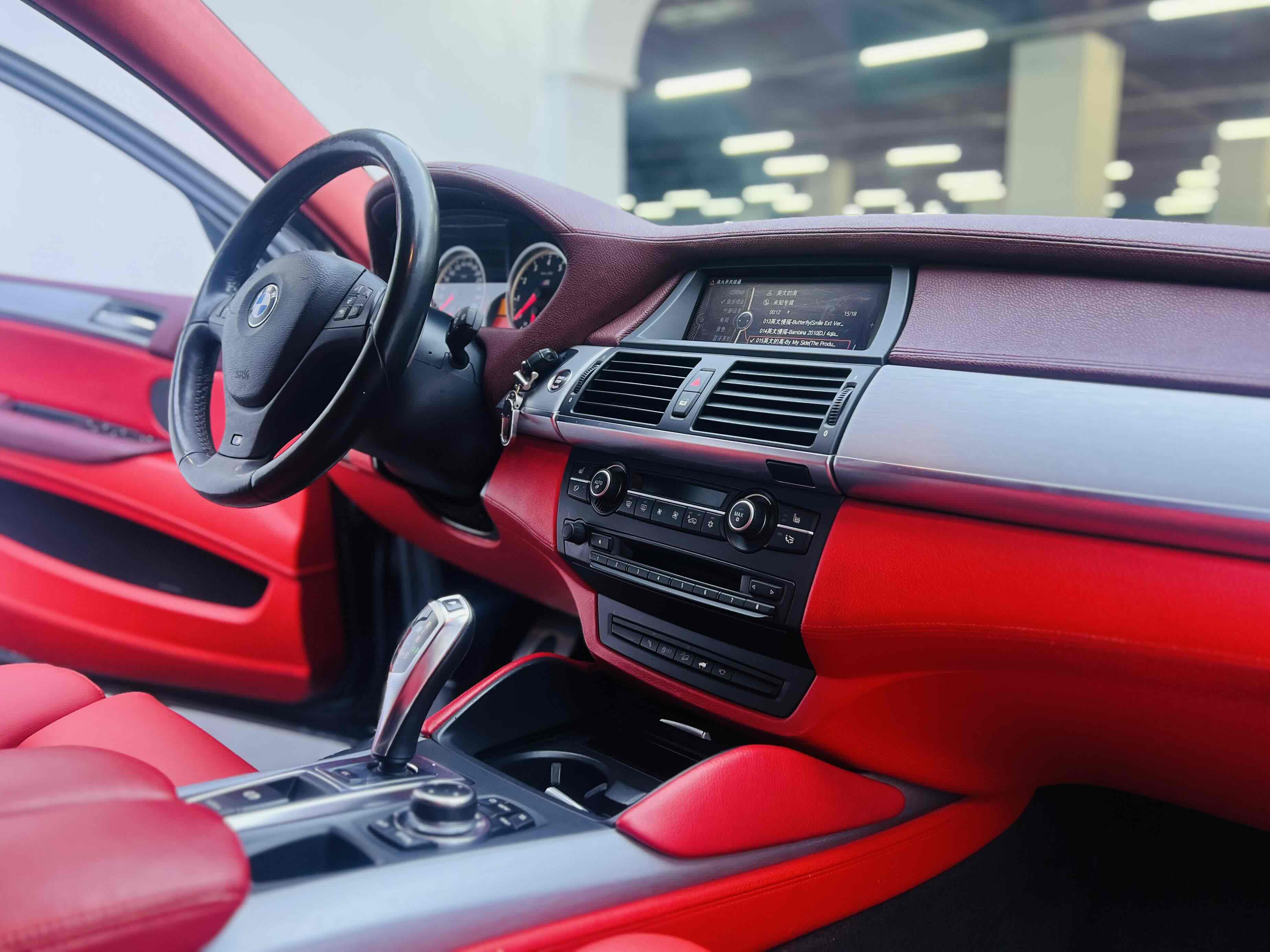 BMW X6 M 2013 #8 BMW X6 M 2013 car image #8