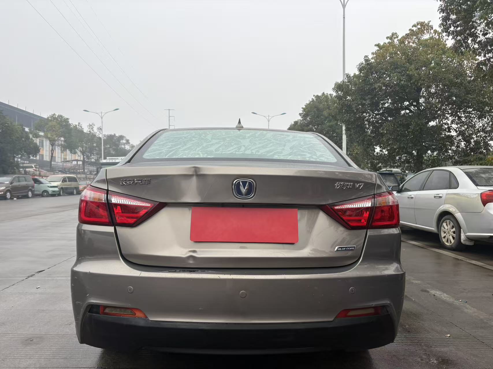 Changan Alsvin V7 2015 car image #8
