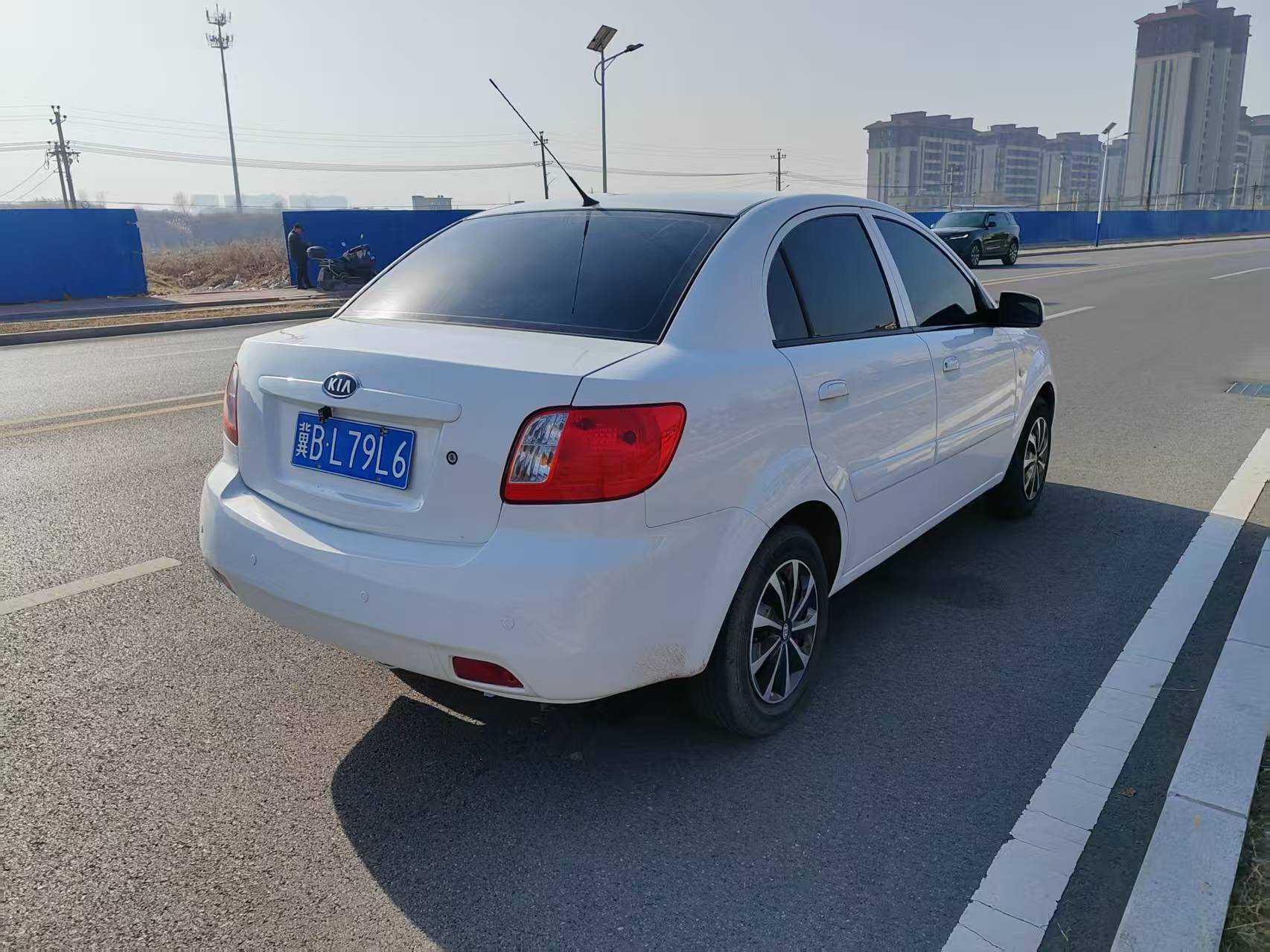 起亚 锐欧 2014 汽车图片 #8