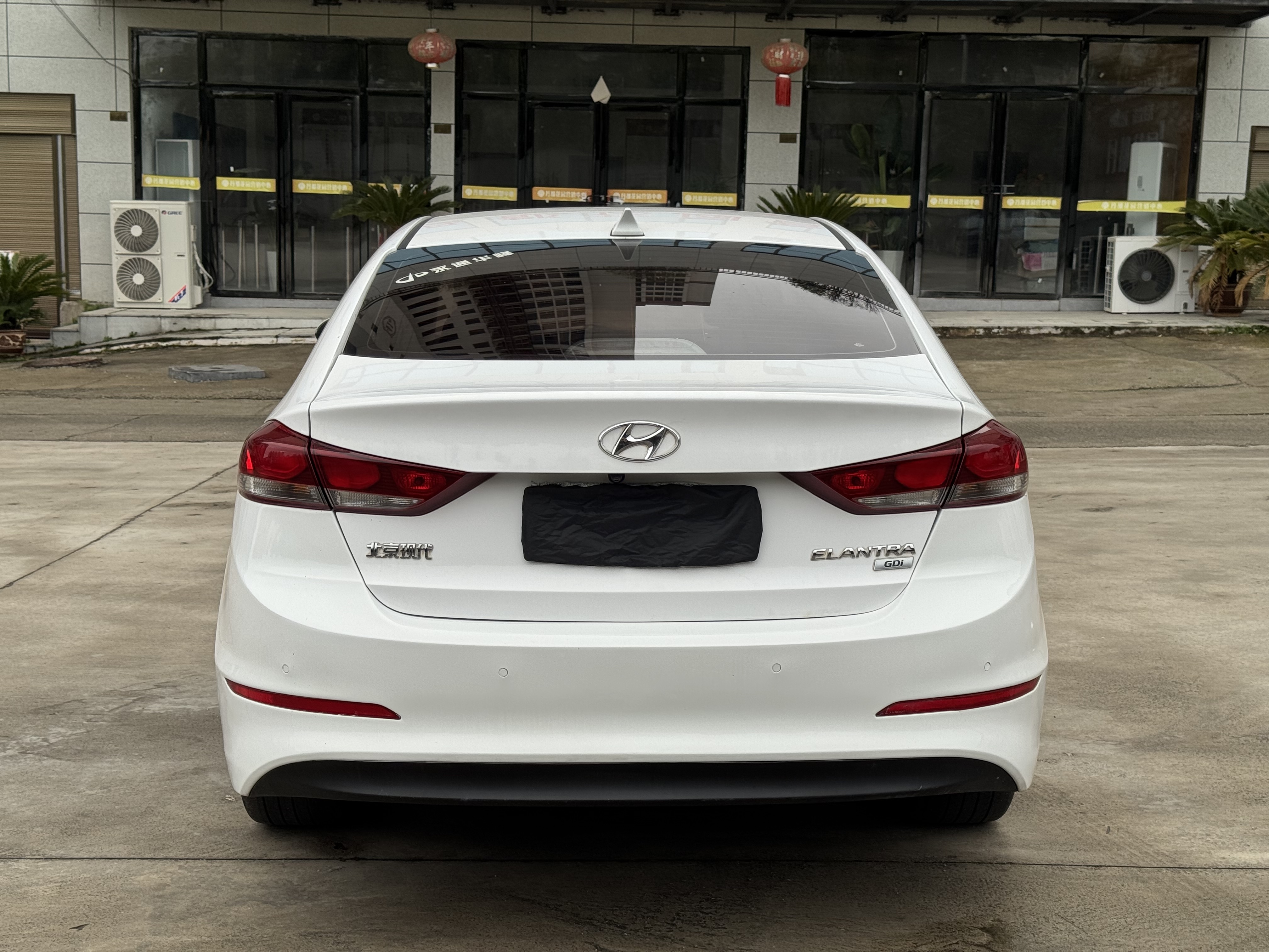 Hyundai Elantra AD 2019 car image #8