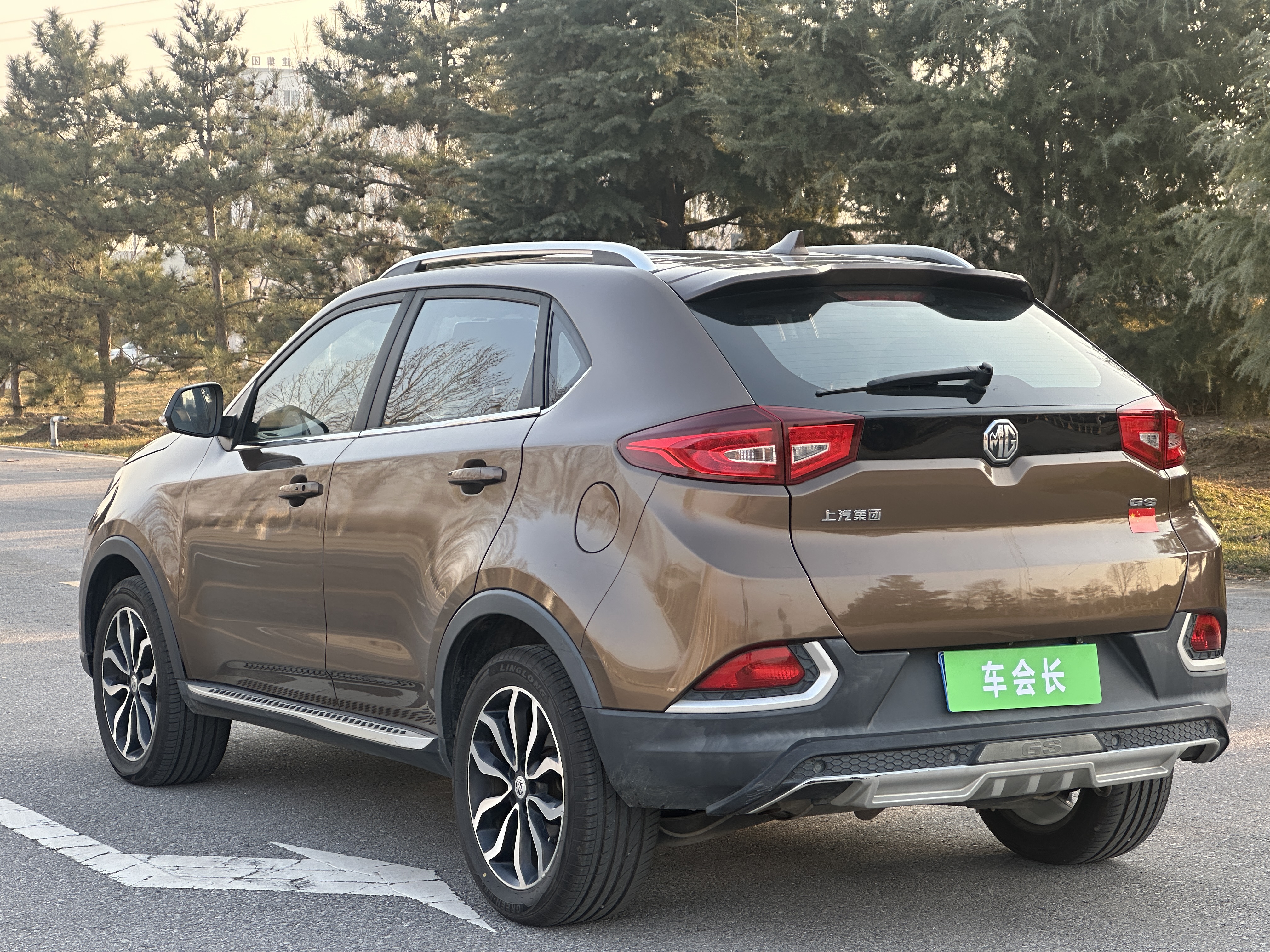 MG GS 2017 car image #8