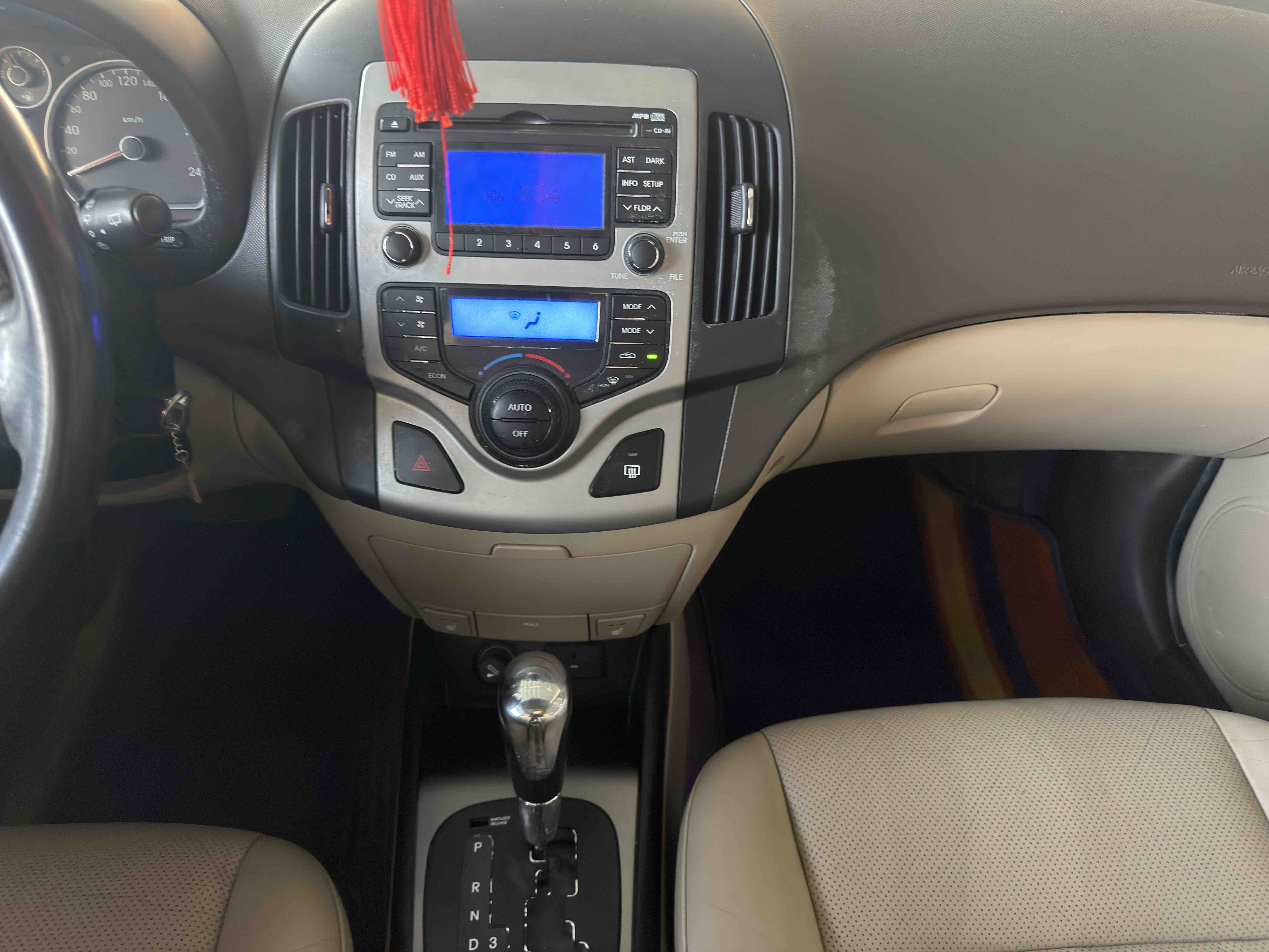 Hyundai i30 2009 #8 Hyundai i30 2009 car image #8