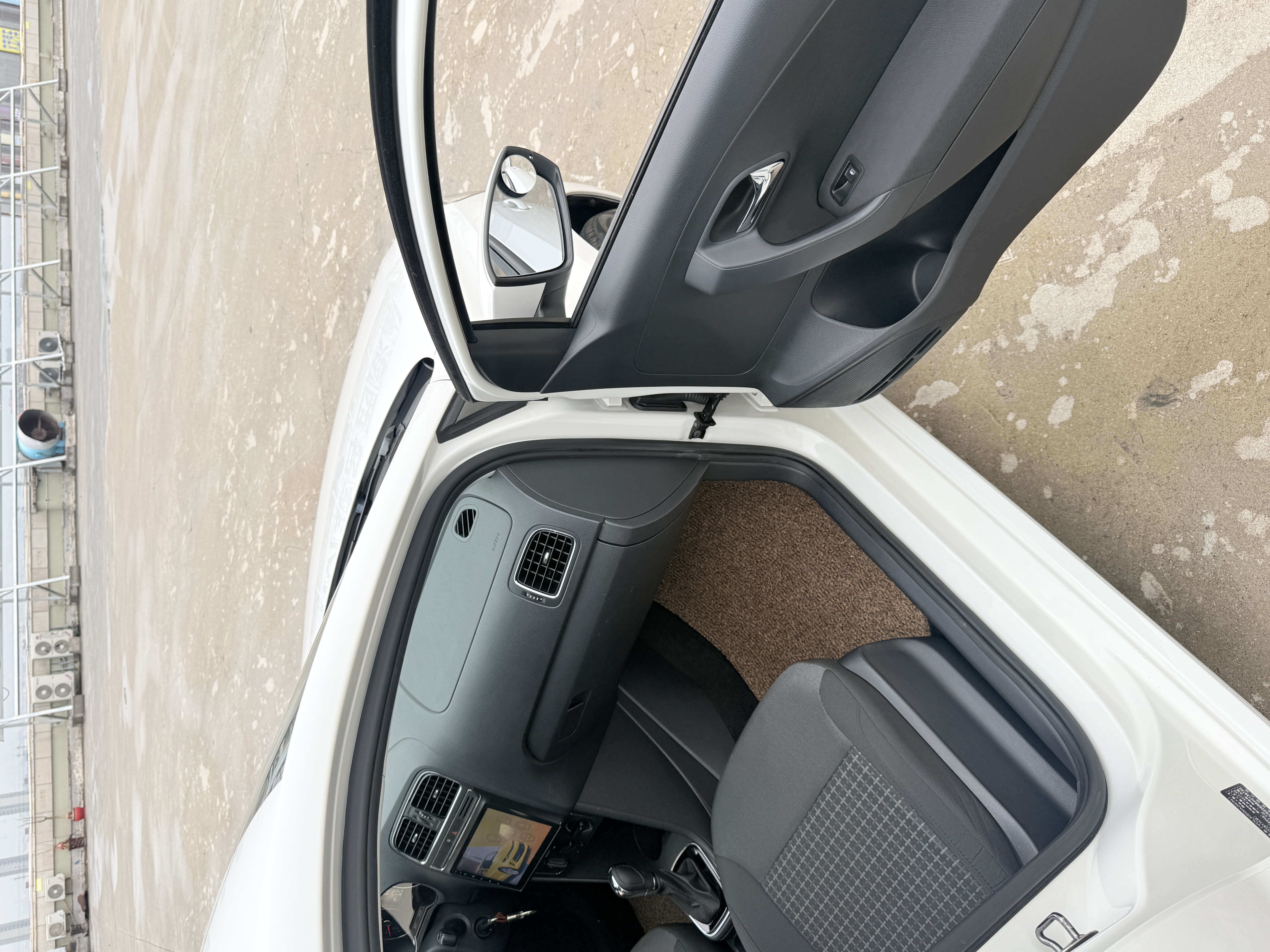 Volkswagen Polo 2017 #8 Volkswagen Polo 2017 car image #8