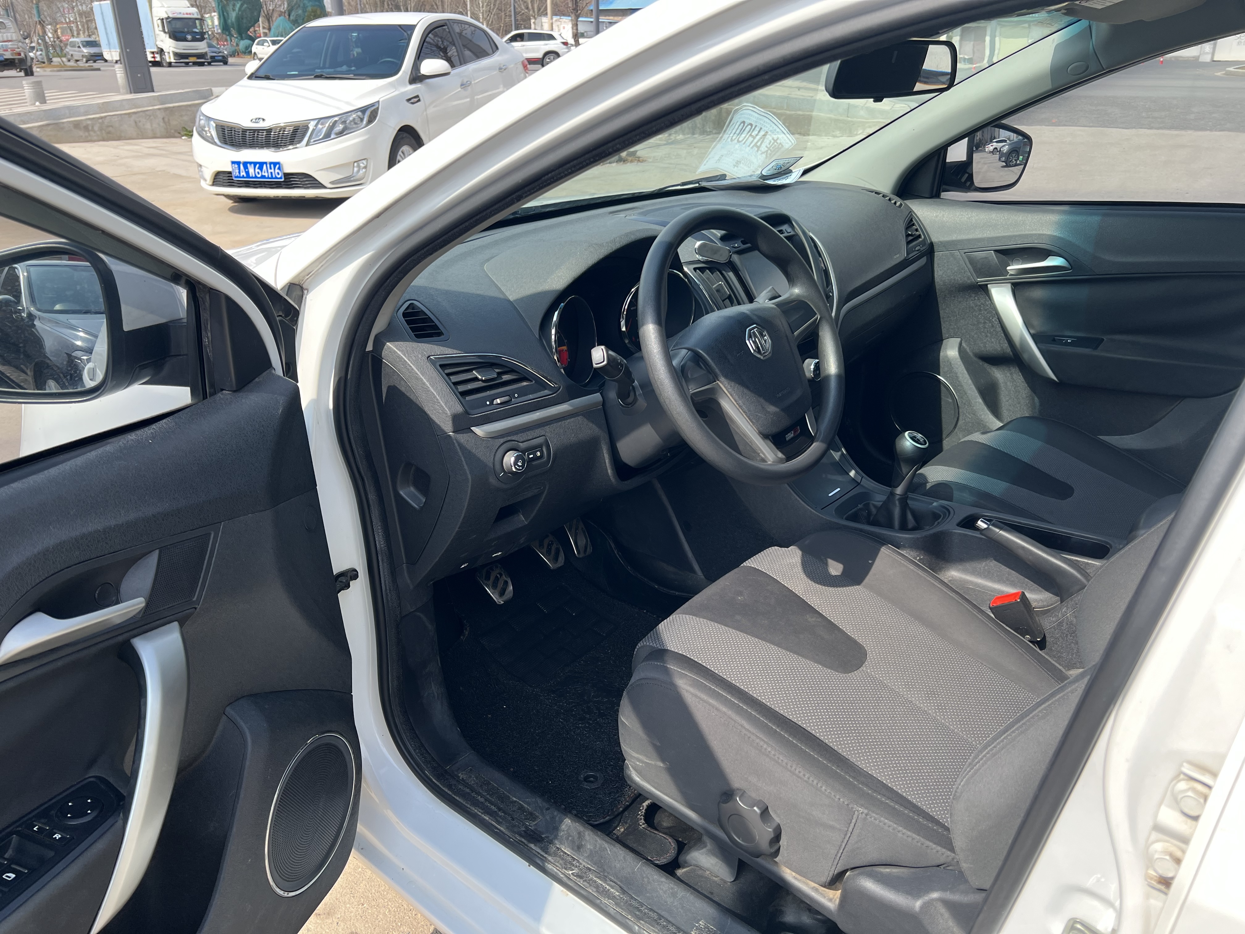 5 2015 car image #8