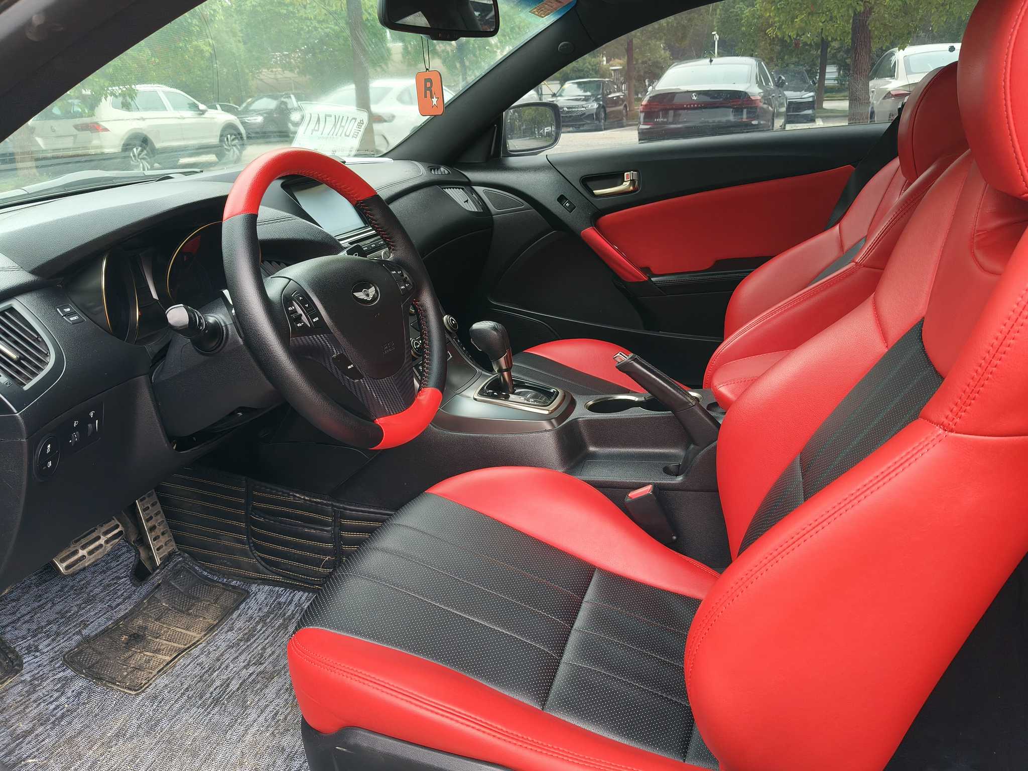 Hyundai Rohens-Coupe 2015 #8 Hyundai Rohens-Coupe 2015 car image #8