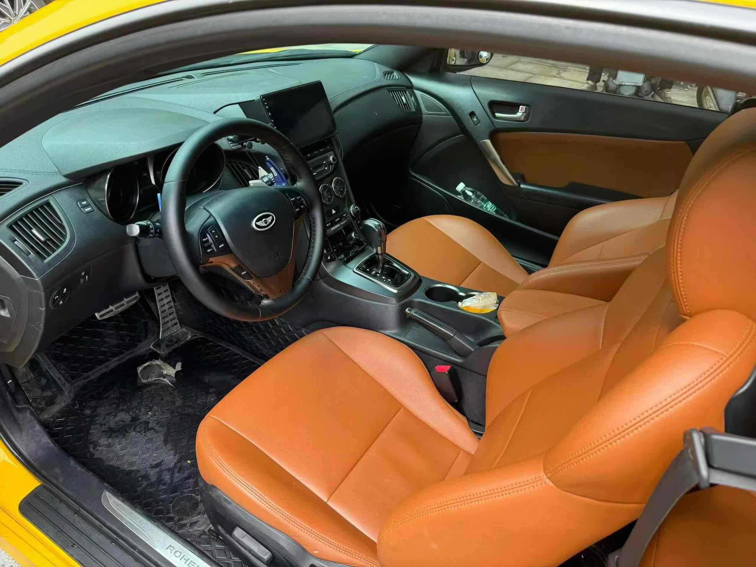 Hyundai Rohens-Coupe 2013 #8 Hyundai Rohens-Coupe 2013 car image #8