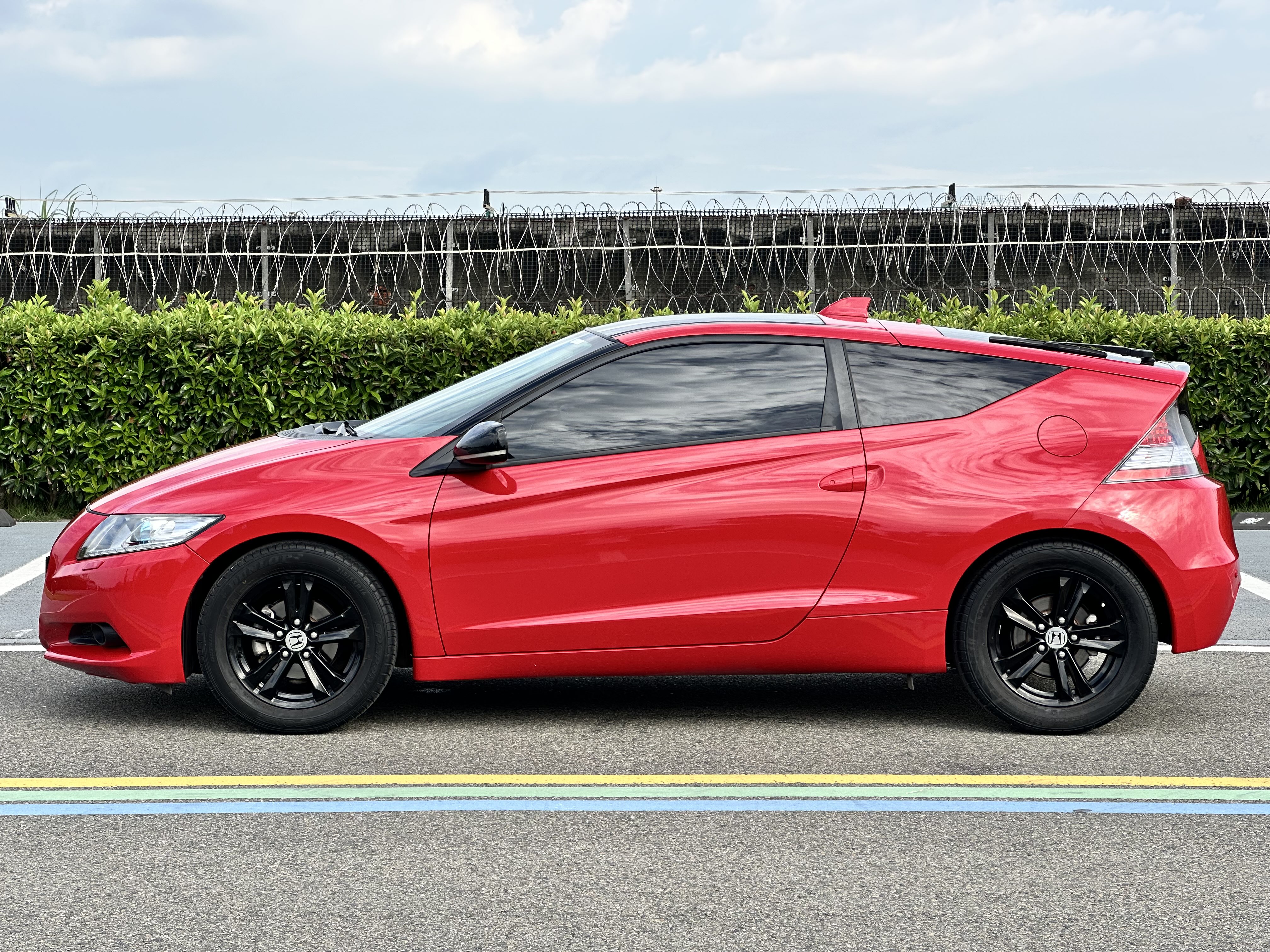 Honda CR-Z 2014 car image #8
