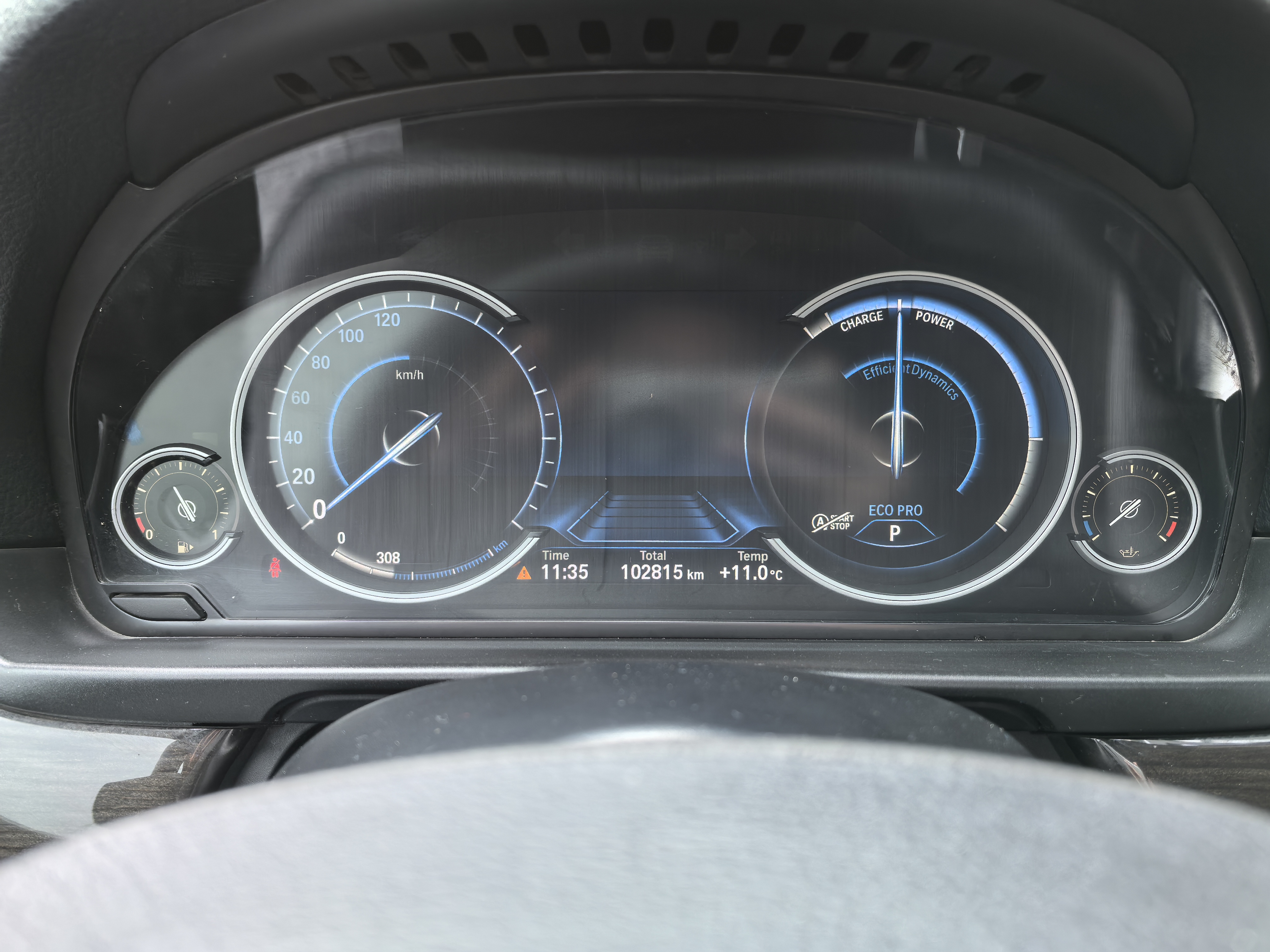 BMW 5 Series 2016 car image #8