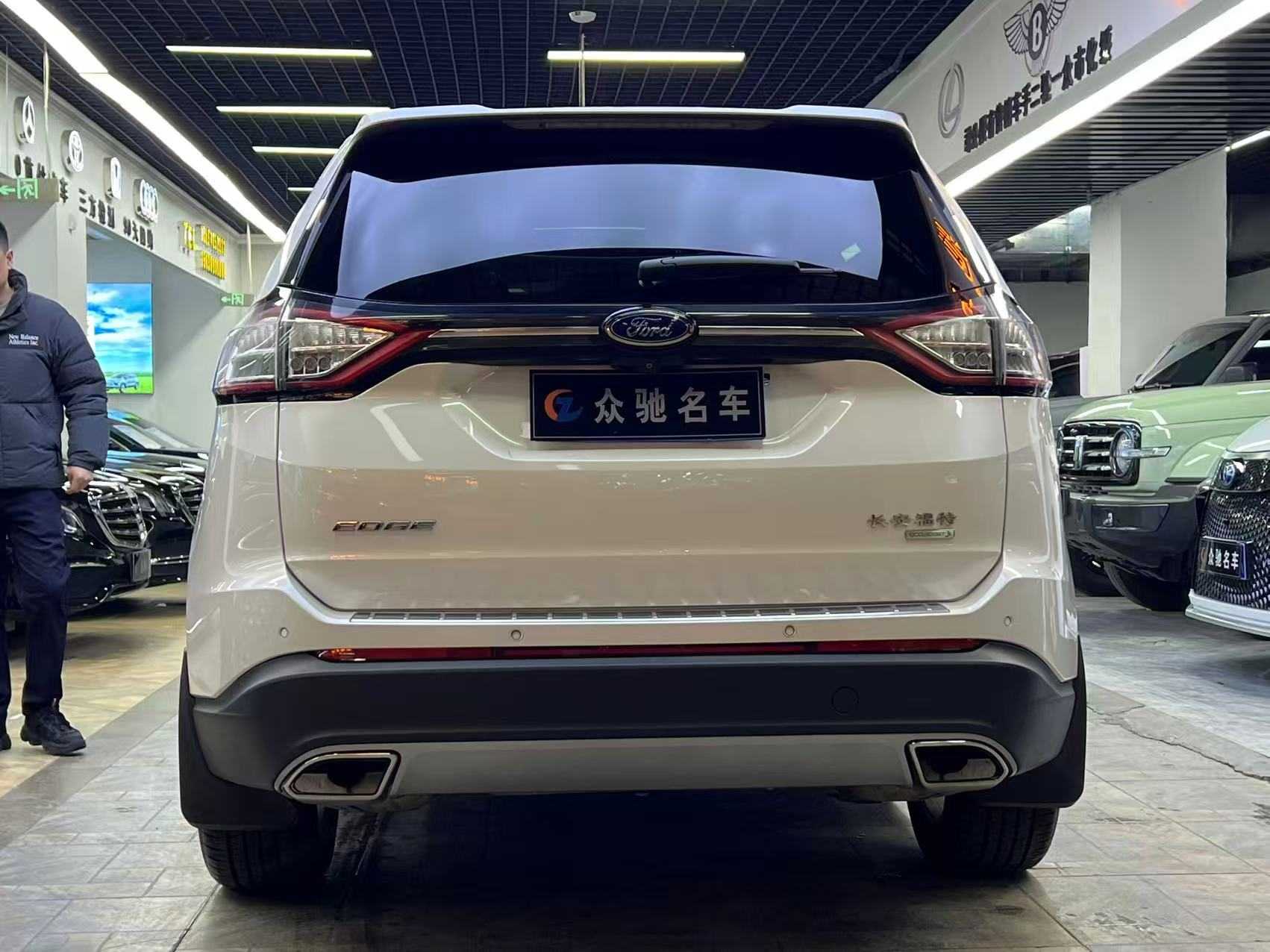 Ford Edge 2016 #8 Ford Edge 2016 car image #8