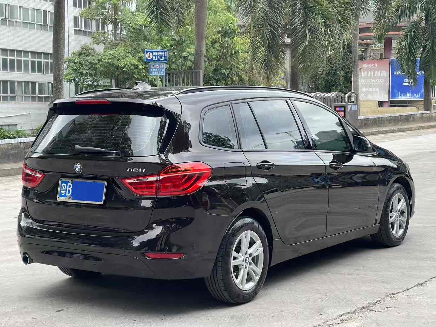 BMW 2 Series Tourer (Imported) 2016 #8 BMW 2 Series Tourer (Imported) 2016 immagine di auto #8