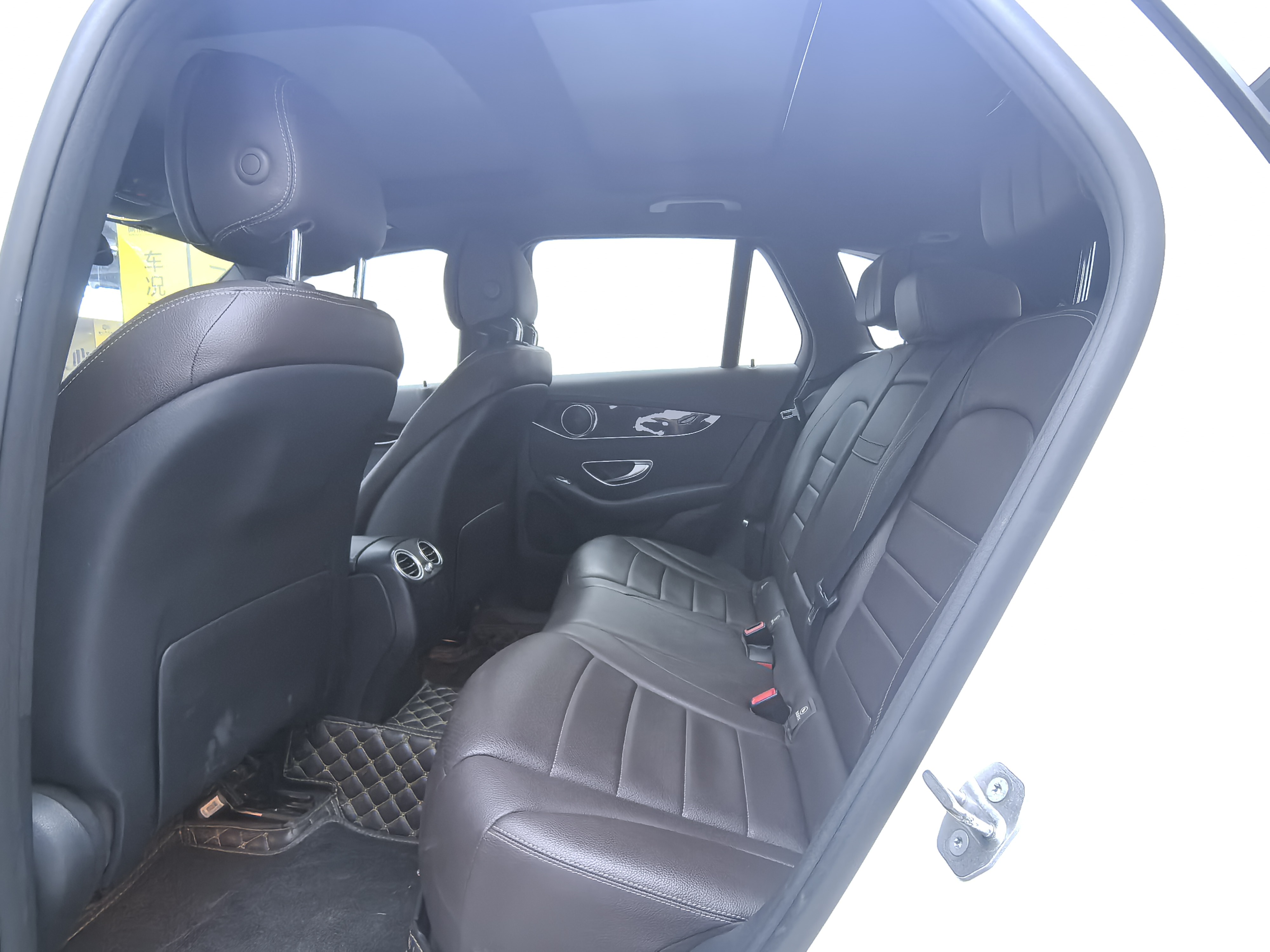 Mercedes-Benz GLC Class 2016 car image #8