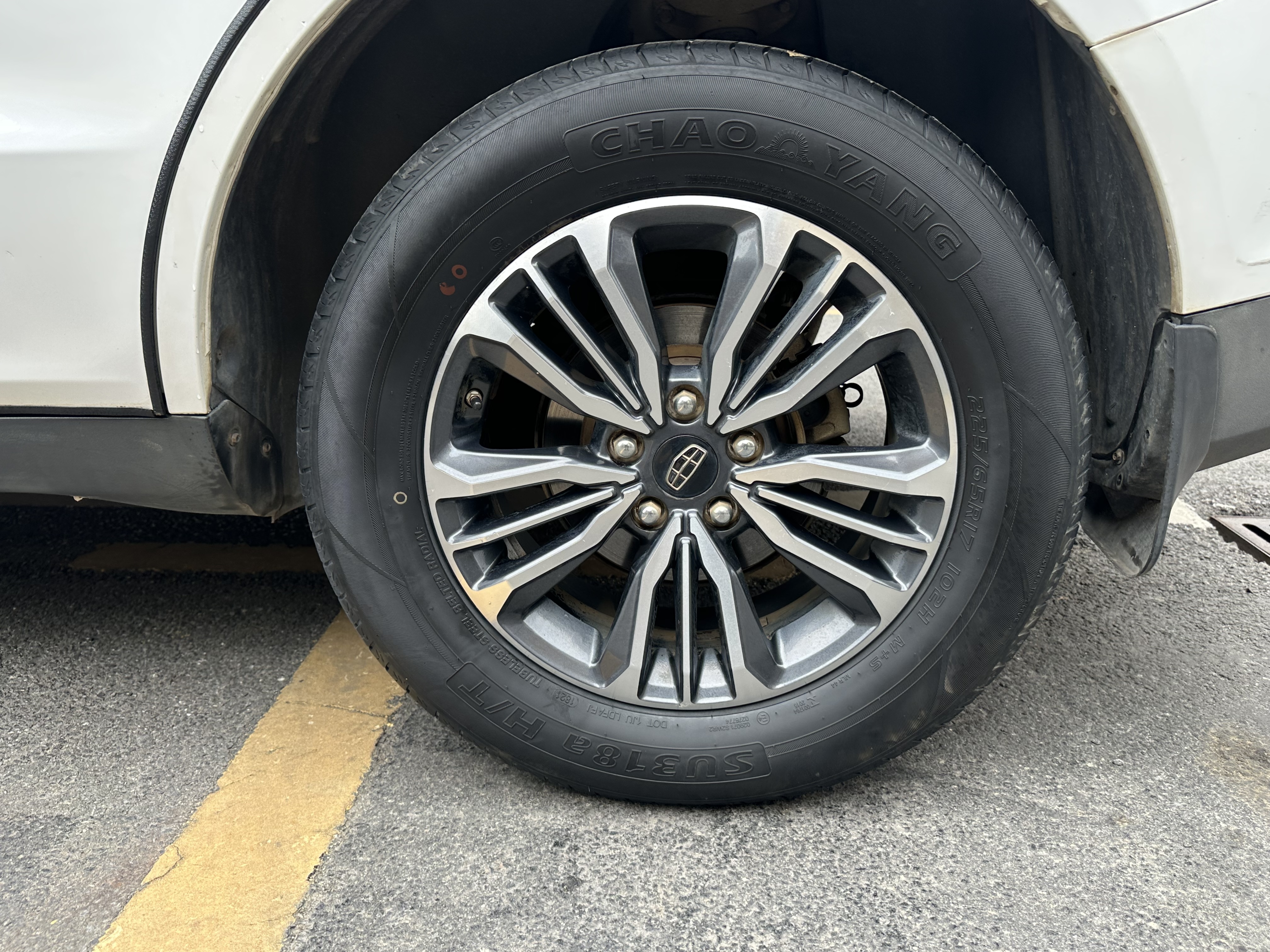 GEELY Vision X6 2017 car image #8