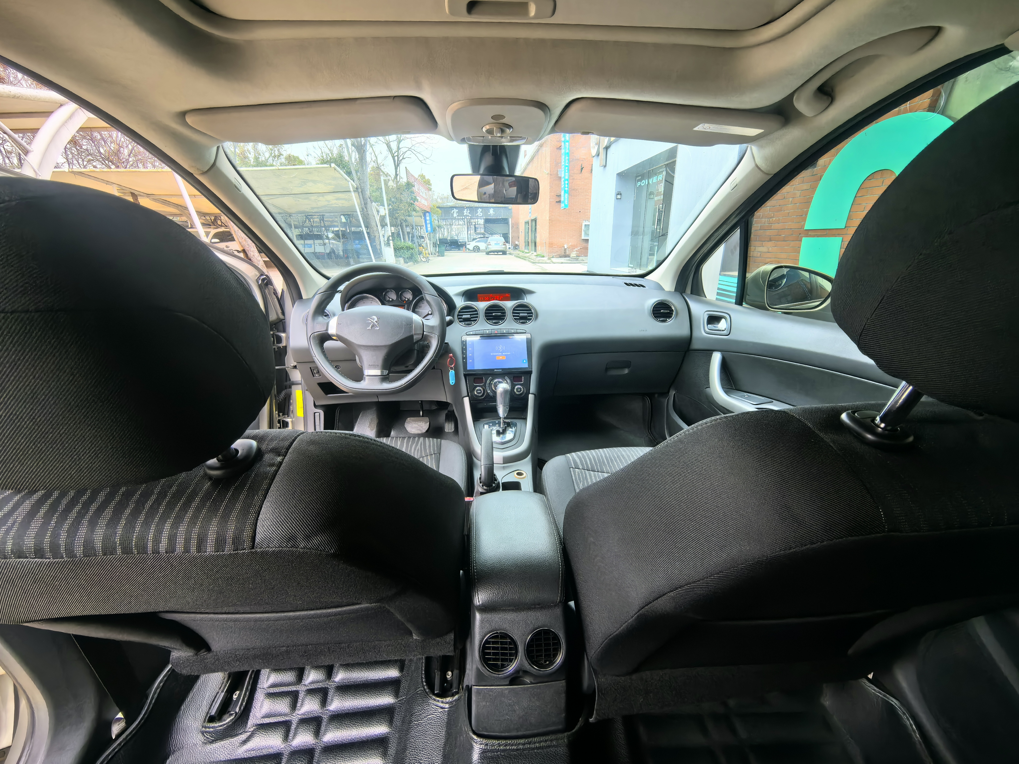 Peugeot 408 2013 car image #8