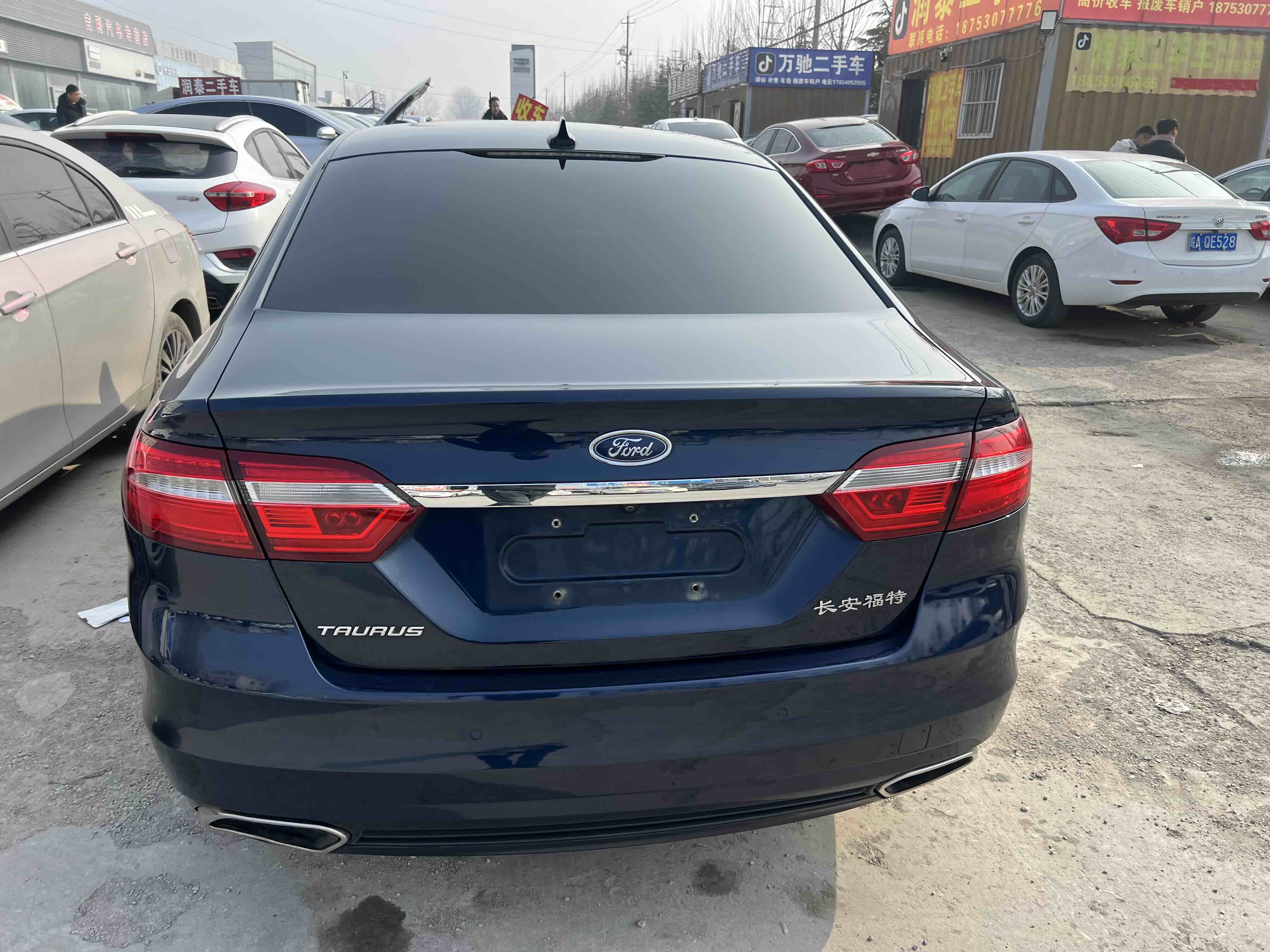 Ford Taurus 2017 #8 Ford Taurus 2017 car image #8