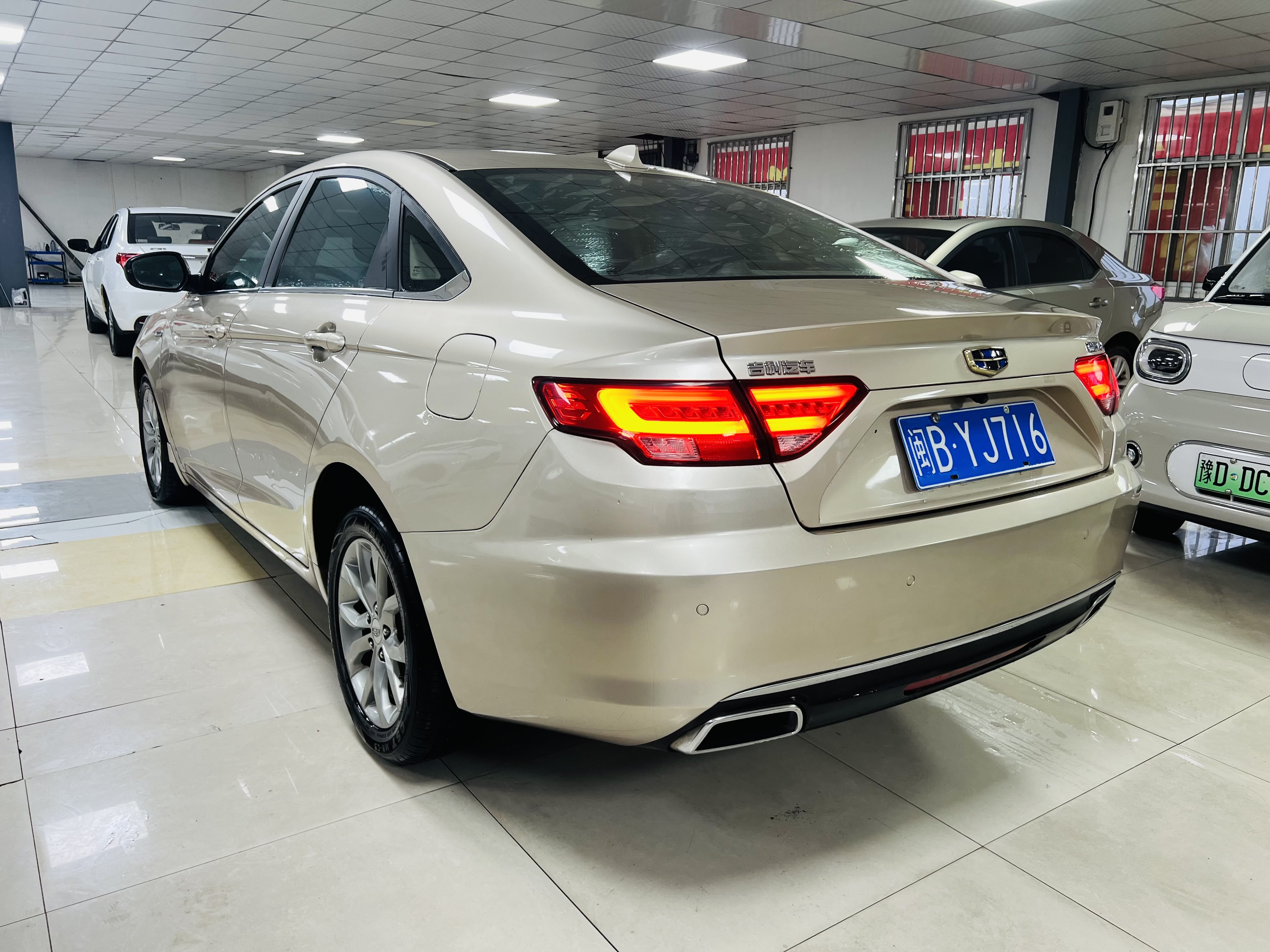 Emgrand GL 2017 #8 Emgrand GL 2017 car image #8