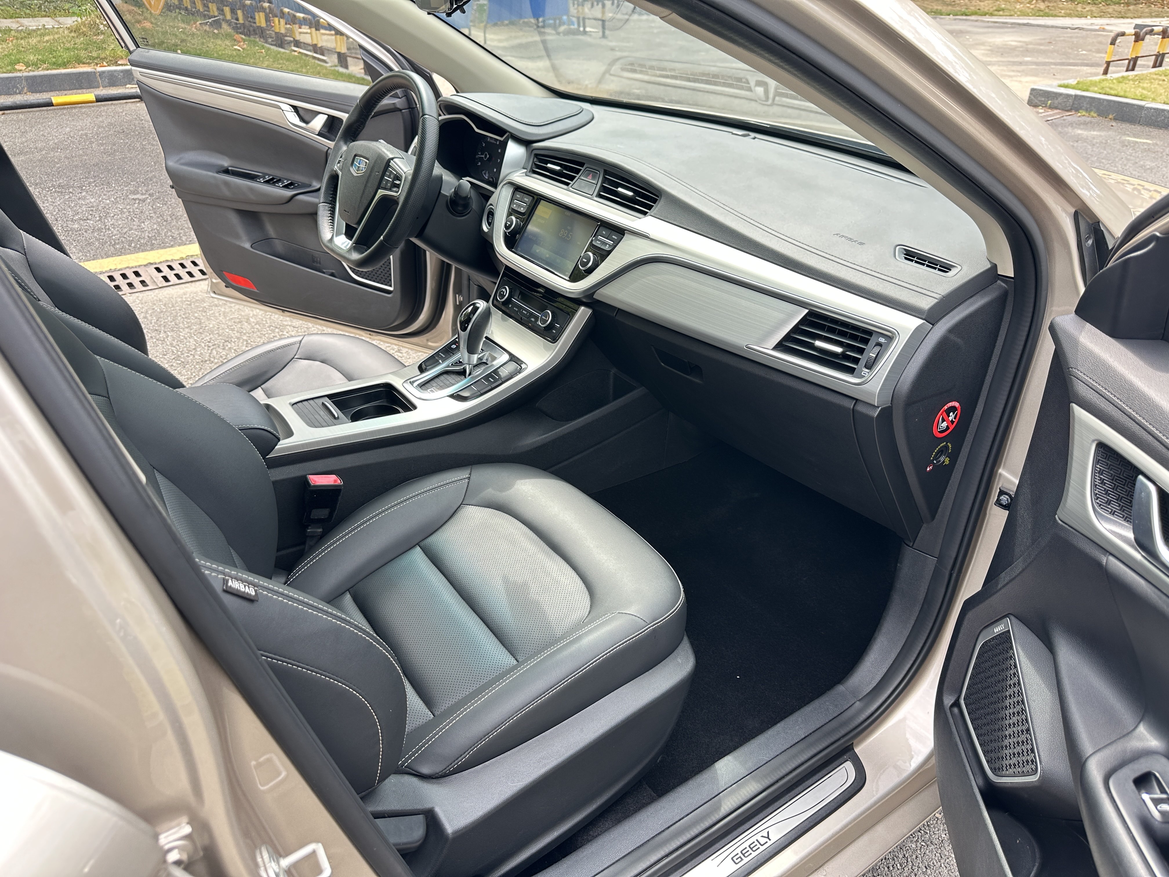 GEELY Emgrand GL 2017 car image #8