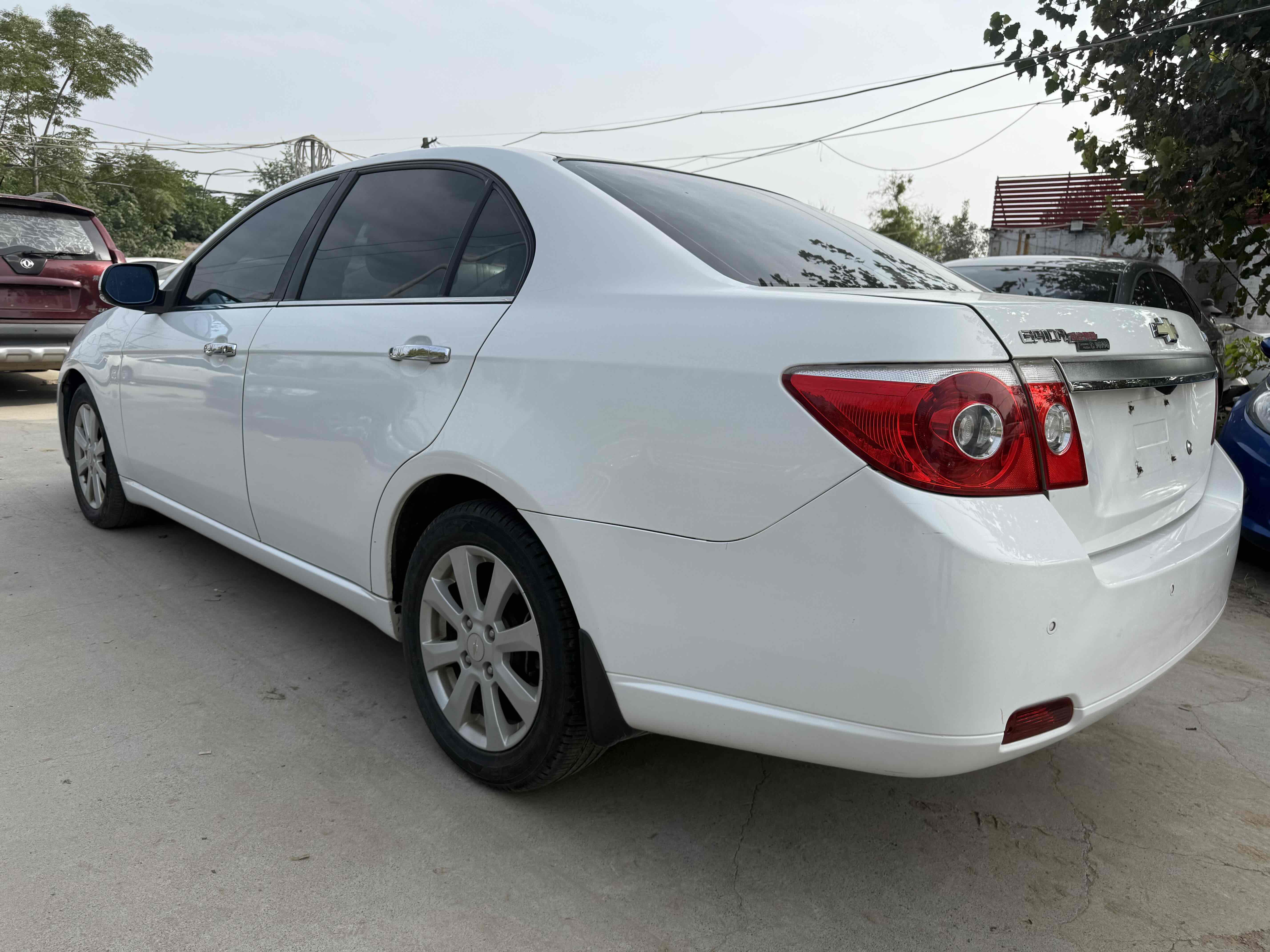 Chevrolet Epica 2013 #8 Chevrolet Epica 2013 car image #8