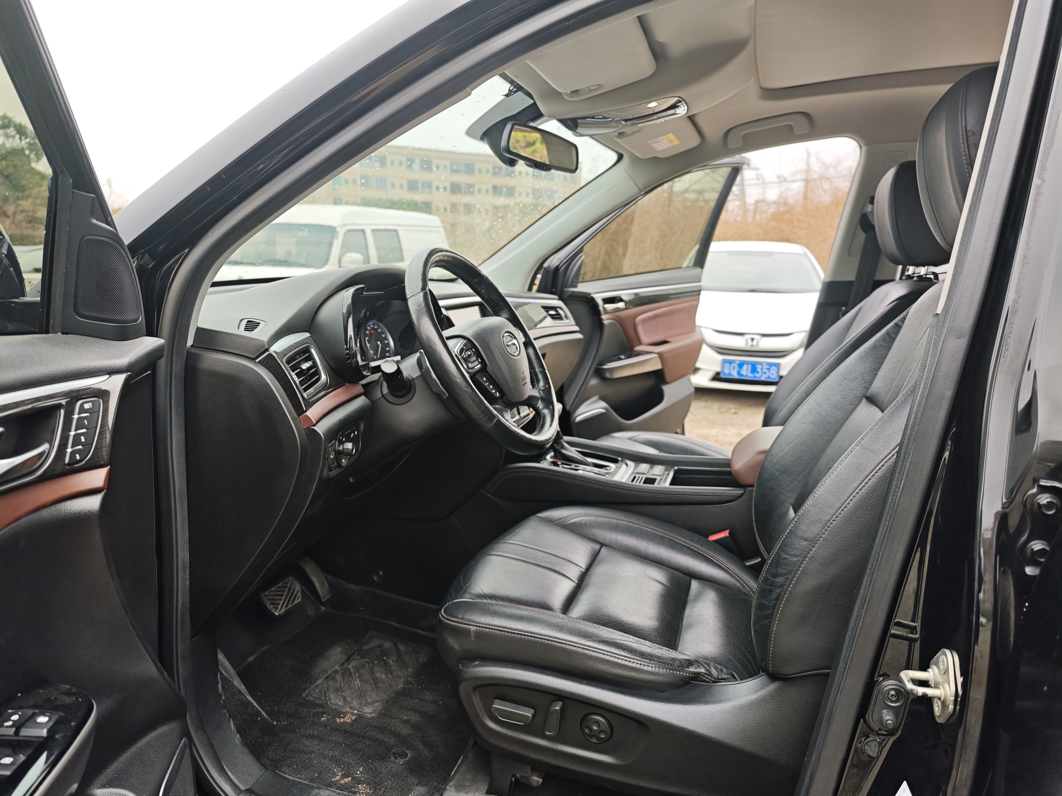 GAC Trumpchi GS8 2018 imagem de carro #8