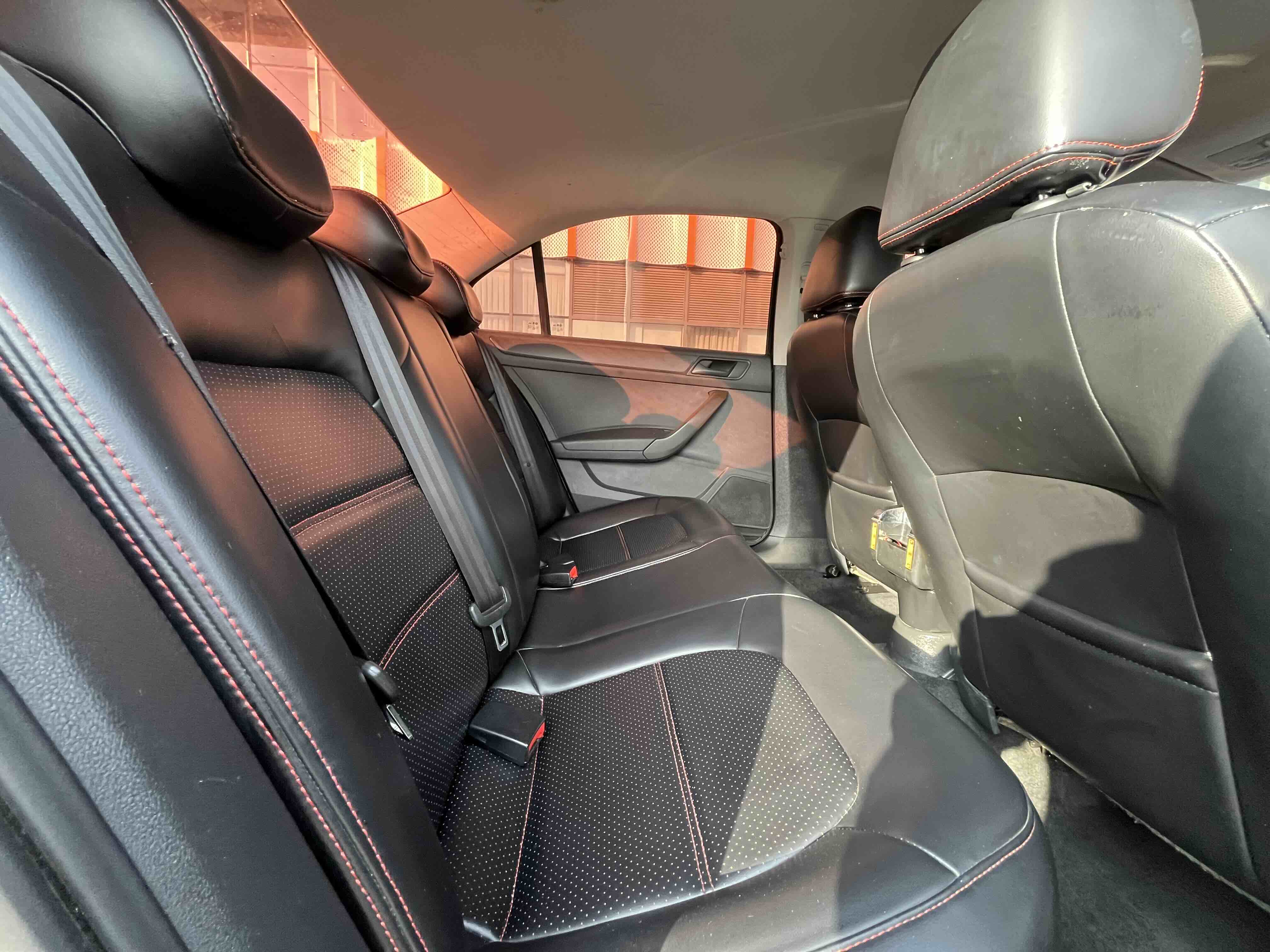 Santana 2015 #8 Santana 2015 car image #8