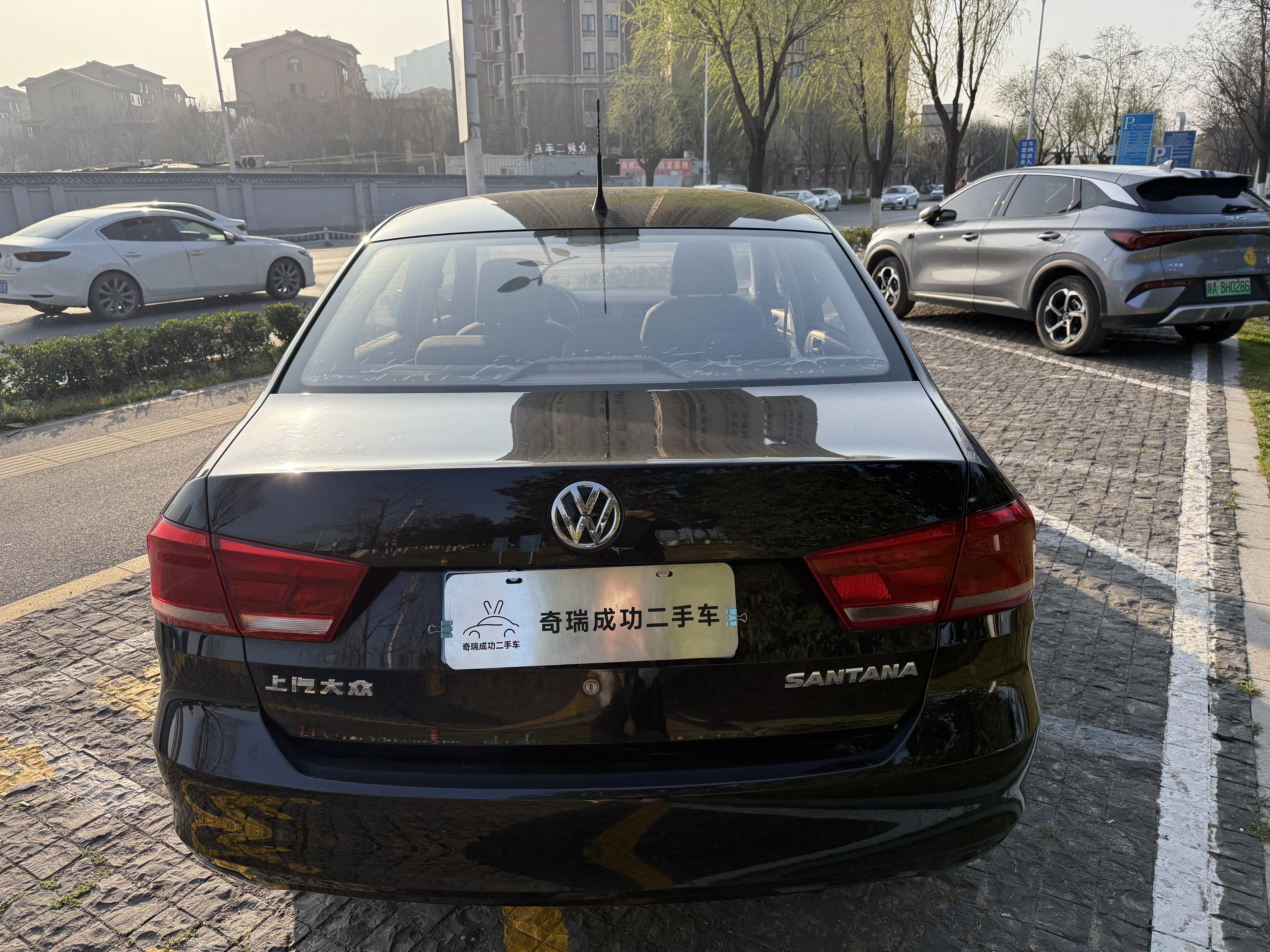 Santana 2016 car image #8