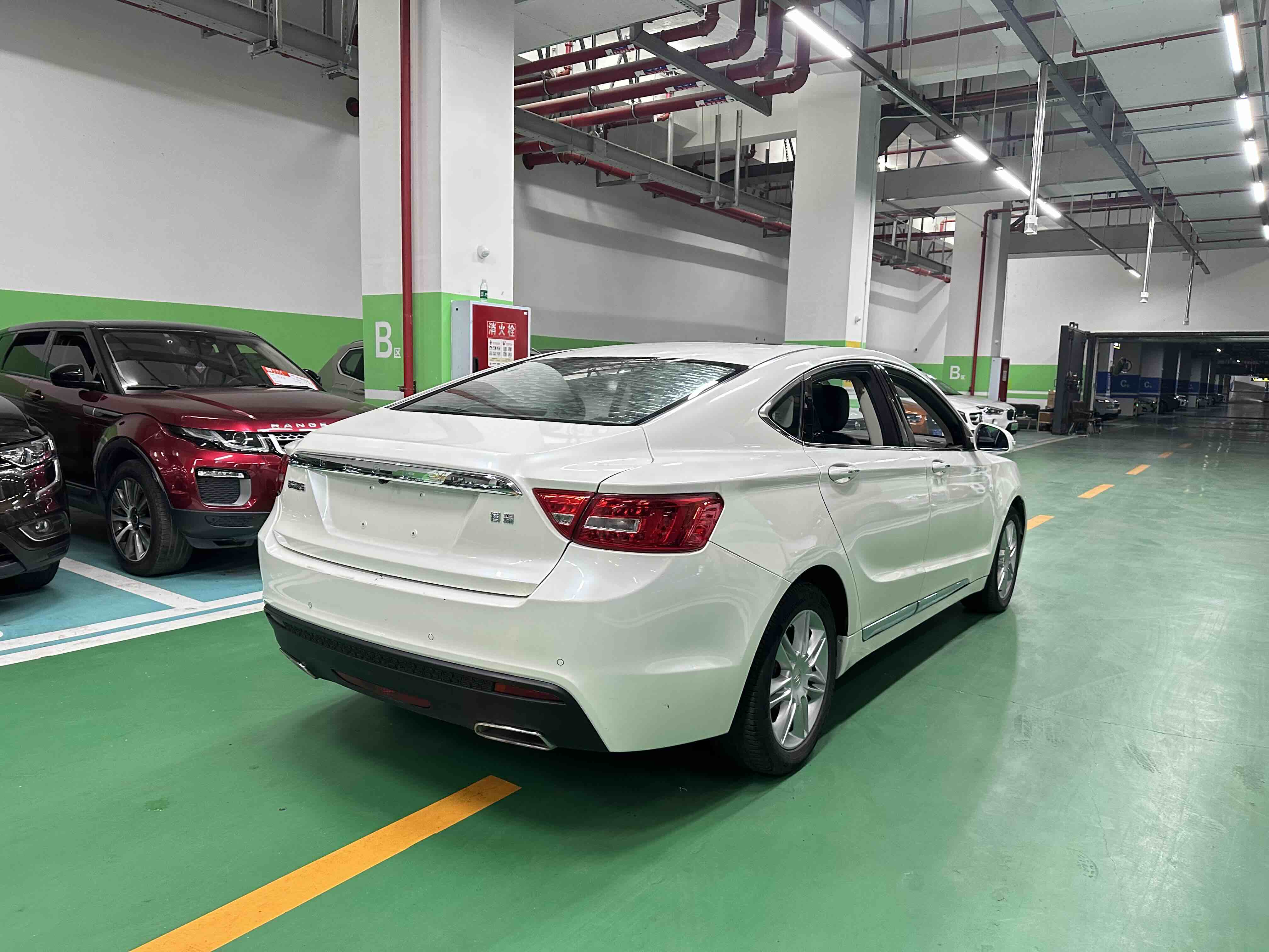 GEELY Ulion 2016 immagine di auto #8