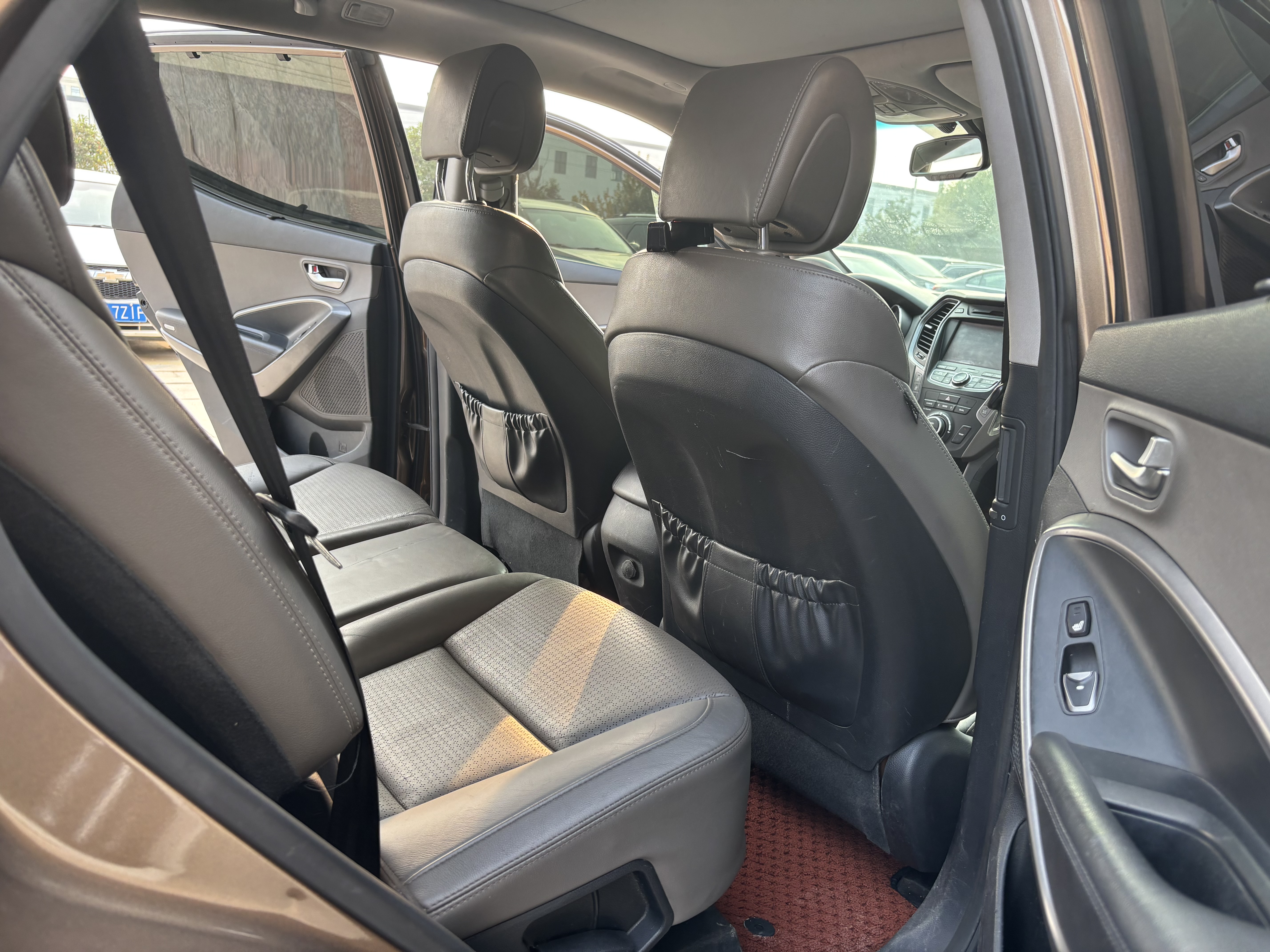 Hyundai Santa Fe (Imported) 2014 immagine di auto #8