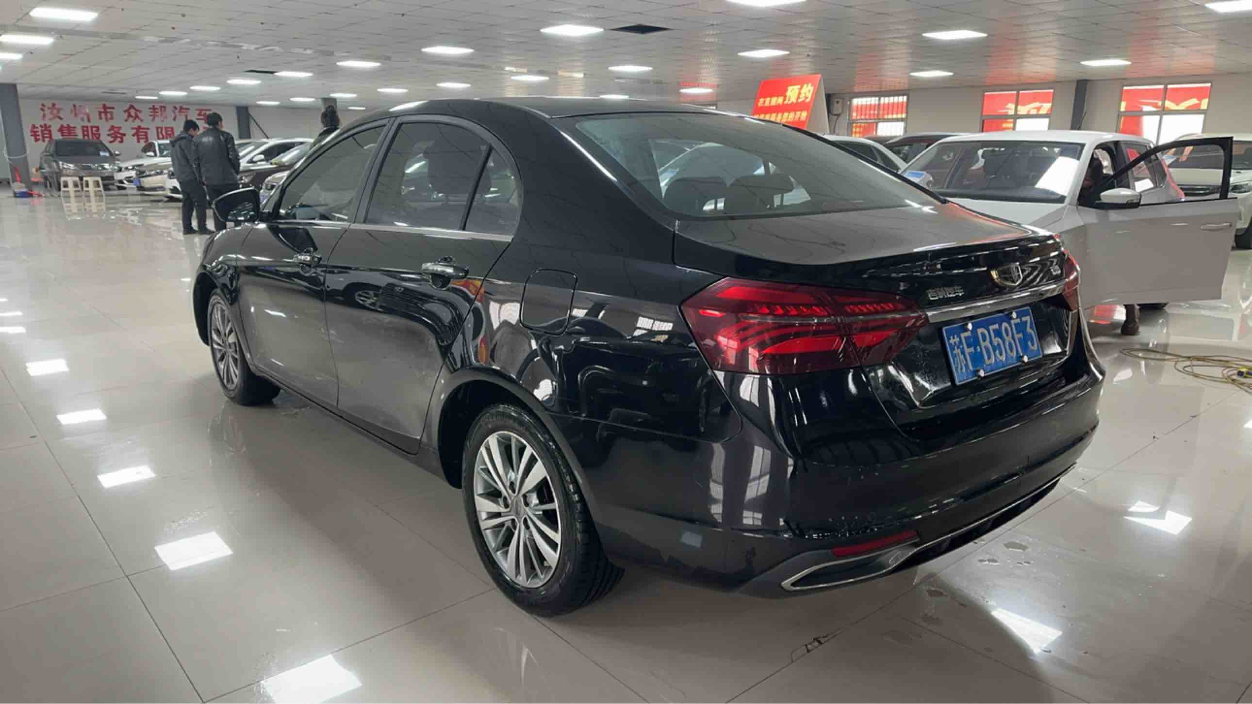 GEELY Emgrand 2018 #8 GEELY Emgrand 2018 car image #8